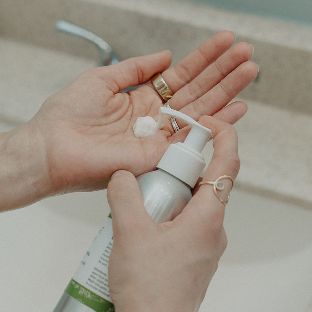 clean face wash non toxic face cleanser