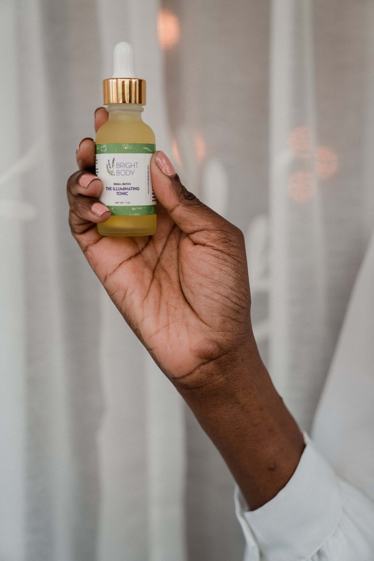 The Illuminating Tonic Mandelic Acid Serum